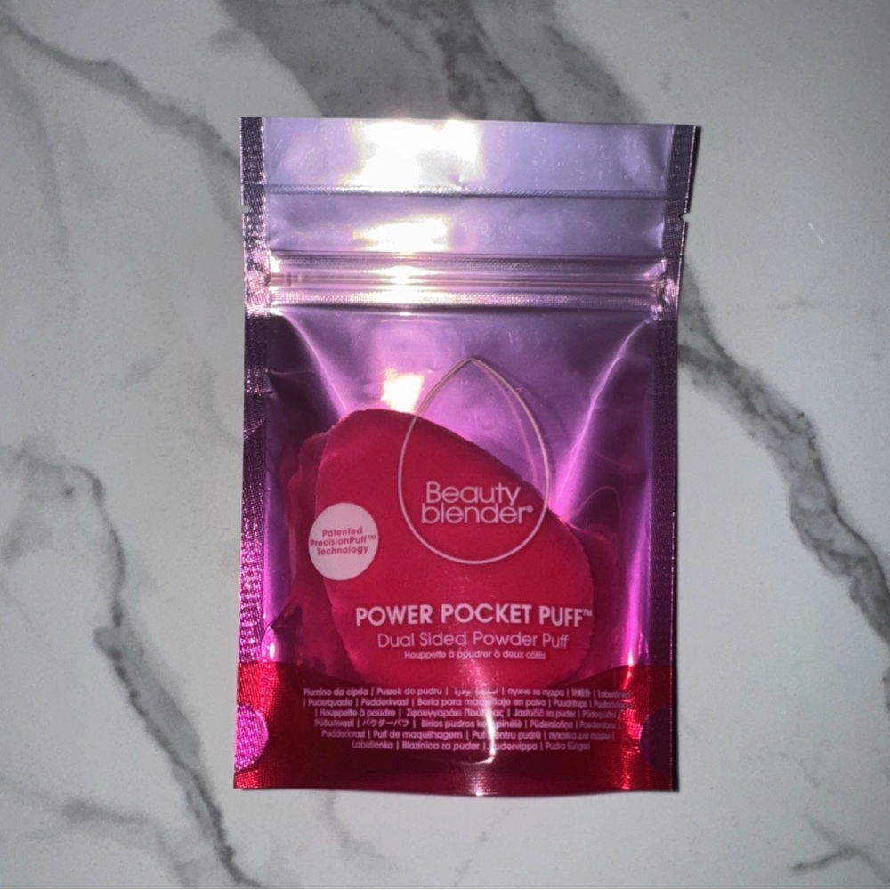 Beautyblender Power Pocket Puff Dual Sided Powder Puff PINK  BRAND NEW ‼️